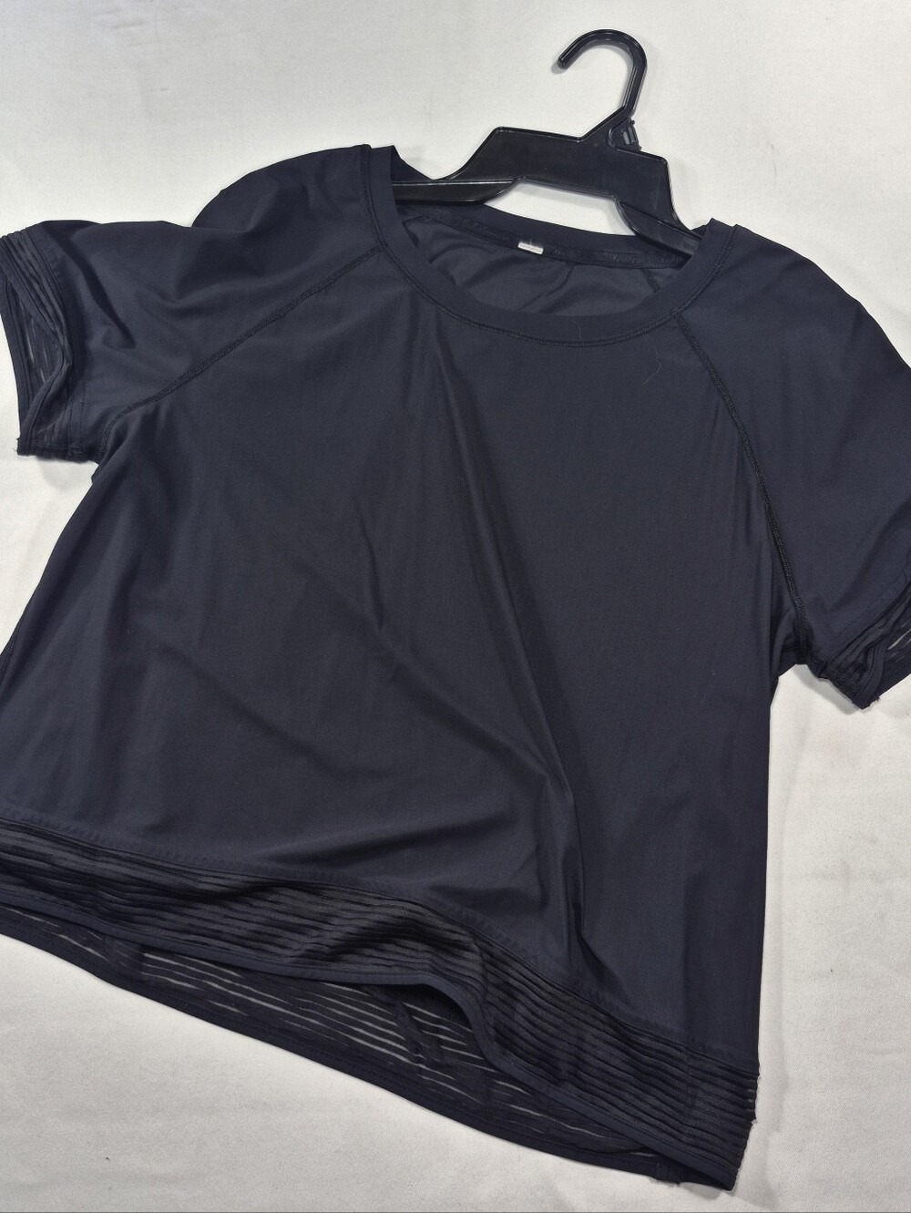 lululemon athletica Black Short Sleeve Tee Size 8